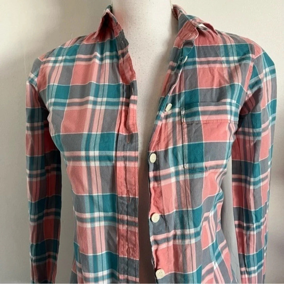 J. Crew • Pink Blue Plaid Classic Button Down Perfect Fit - Picture 3 of 5